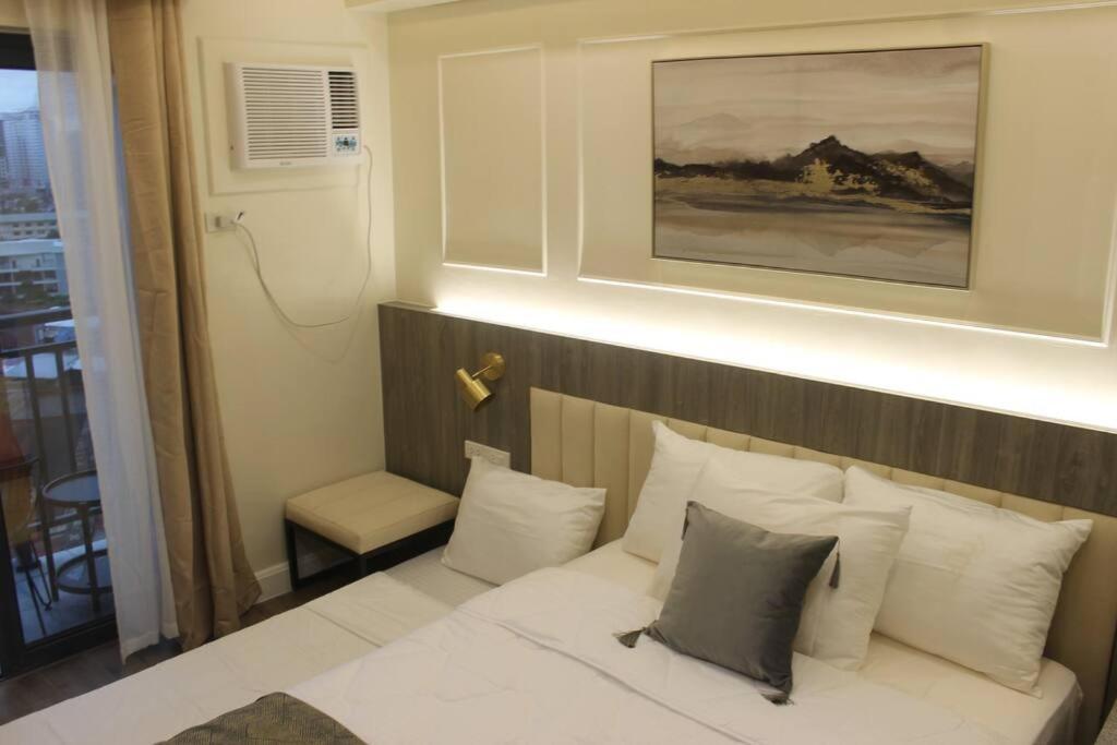 Condo Near Ayala Cebu City W Wifi Balcony מראה חיצוני תמונה