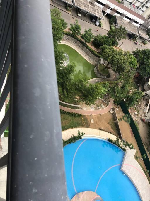 Condo Near Ayala Cebu City W Wifi Balcony מראה חיצוני תמונה