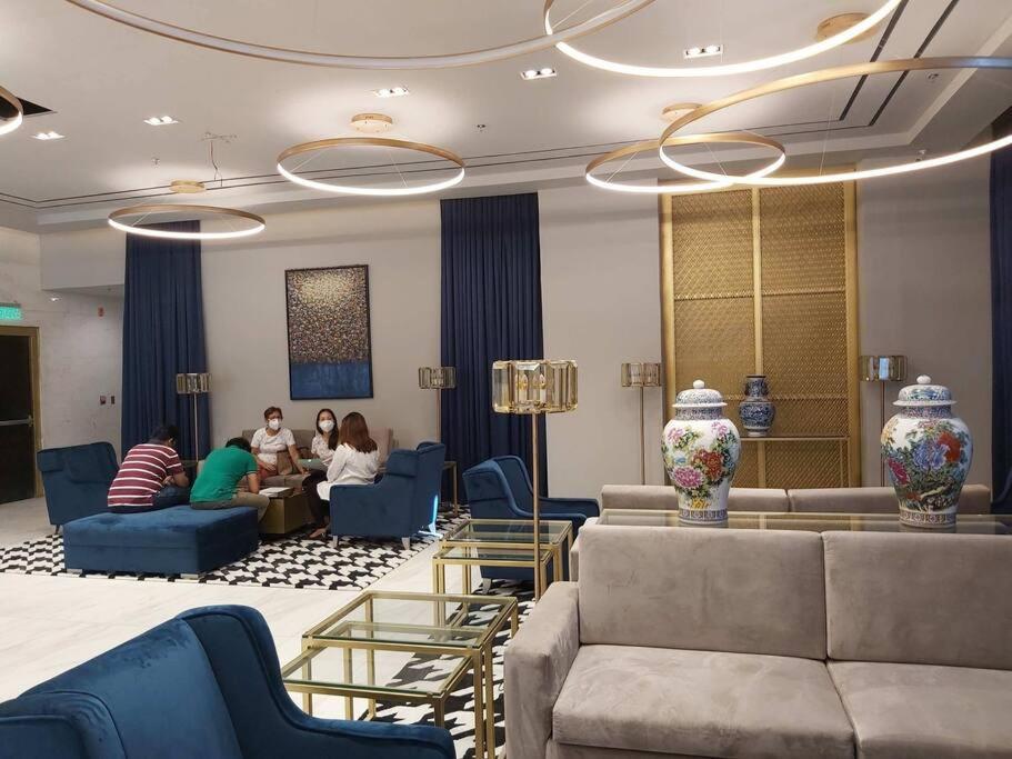 Condo Near Ayala Cebu City W Wifi Balcony מראה חיצוני תמונה